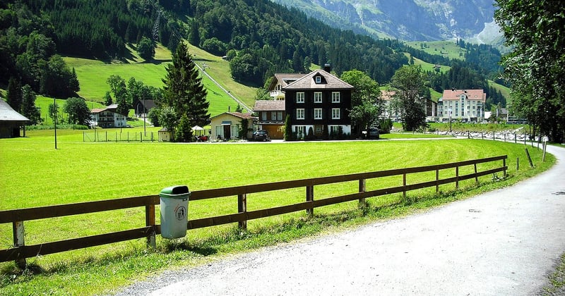Voyage inoubliable à travers les villages pittoresques de Suisse : notre itinéraire secret